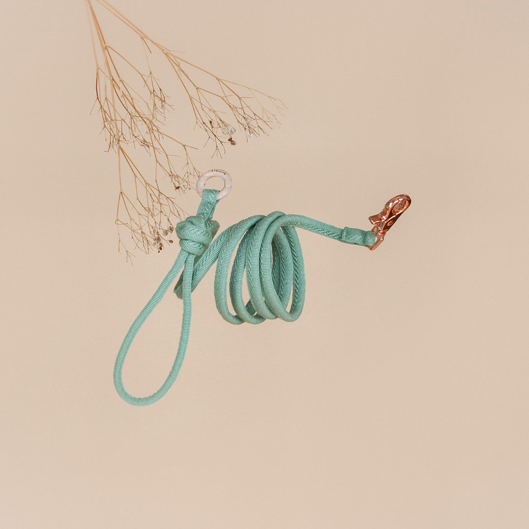 Linécru FIÏN || Fine Leash