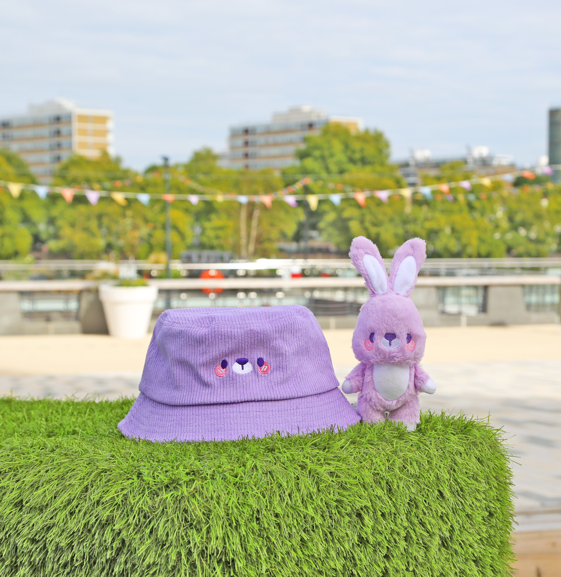 MozoMozo Bani Bucket Hat