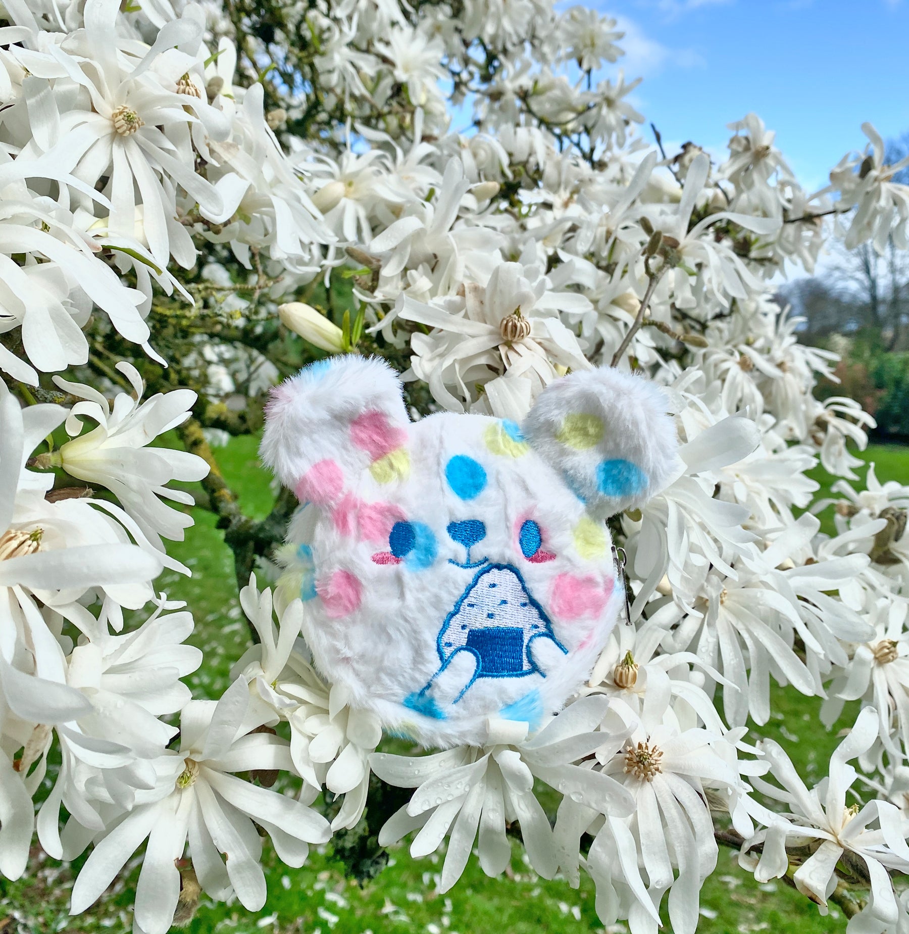 MozoMozo Ongiri-Kuma Coin Bag