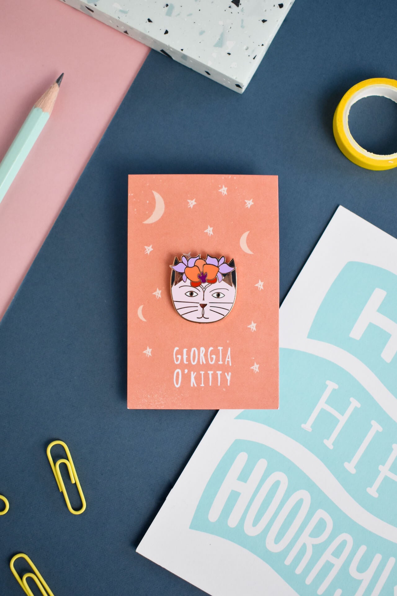 Niaski Georgia O'Kitty Enamel Pin