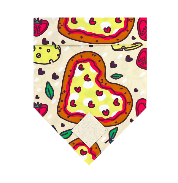 MozoMozo Pizza Heart Bandana